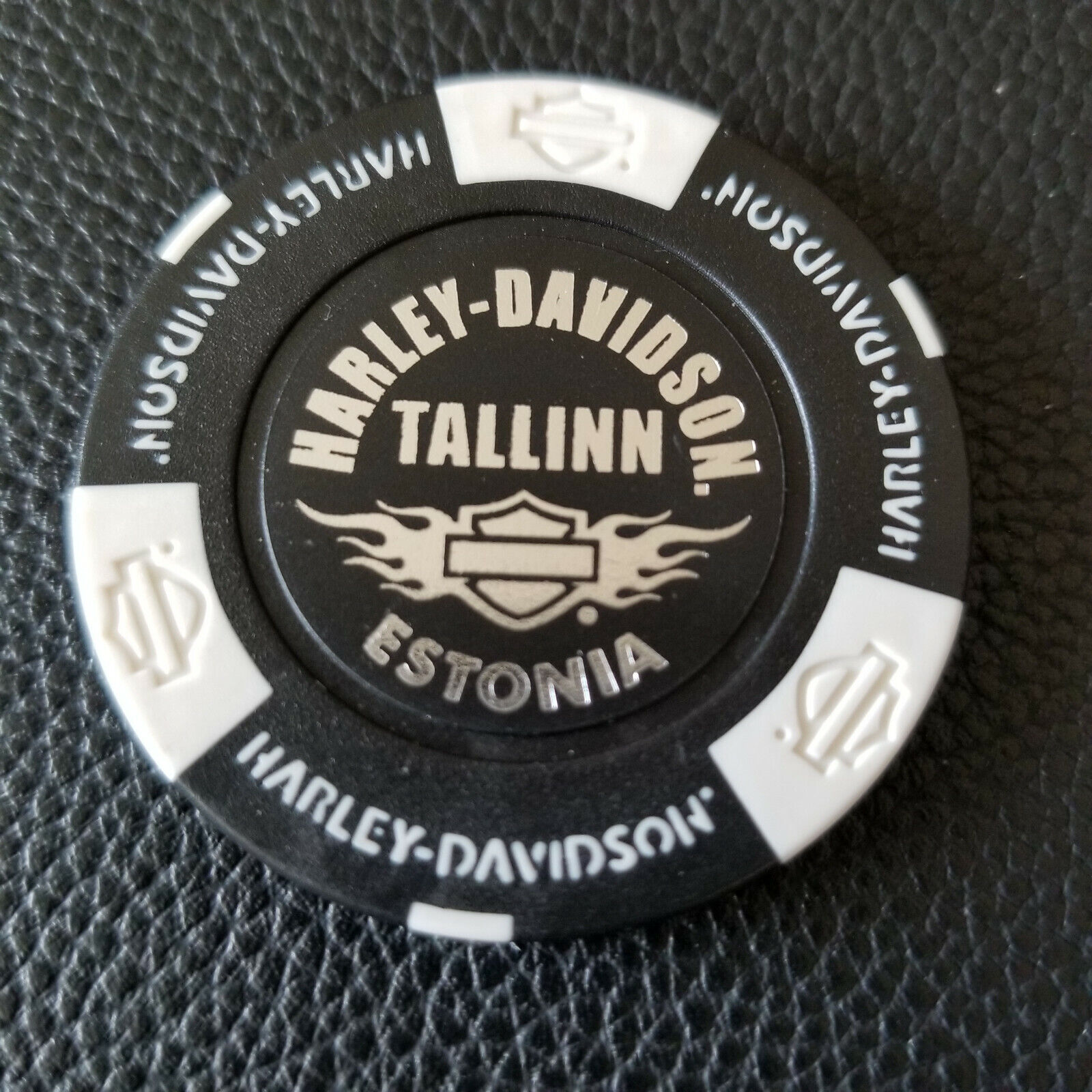 HD TALLINN ~ ESTONIA (Black/White) International Harley Poker Chip