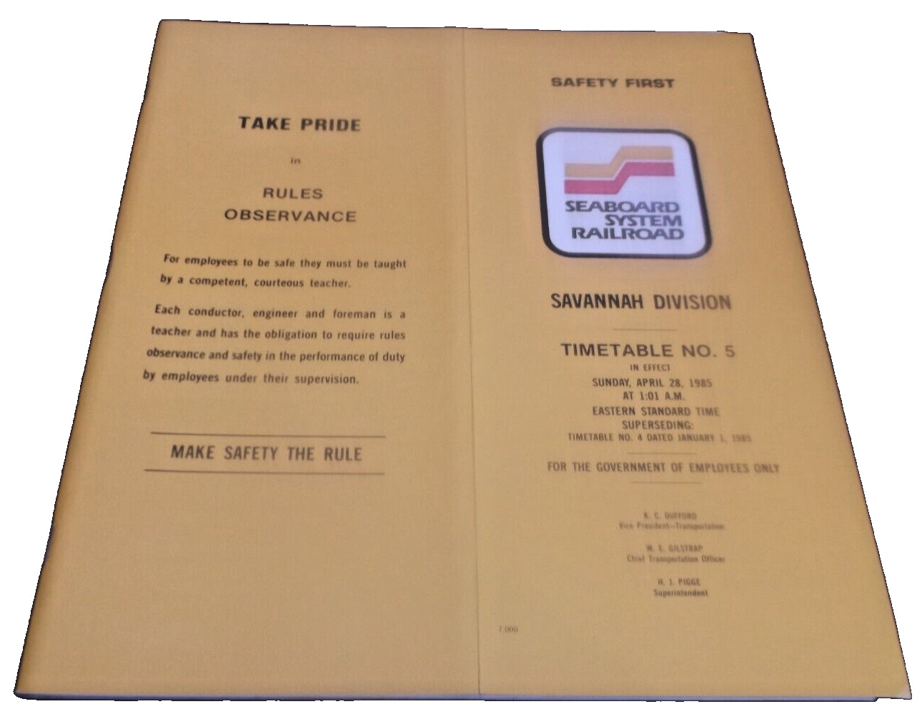 APRIL 1985 SEABOARD SYSTEM SAVANNAH DIVISION EMPLOYEE TIMETABLE #5