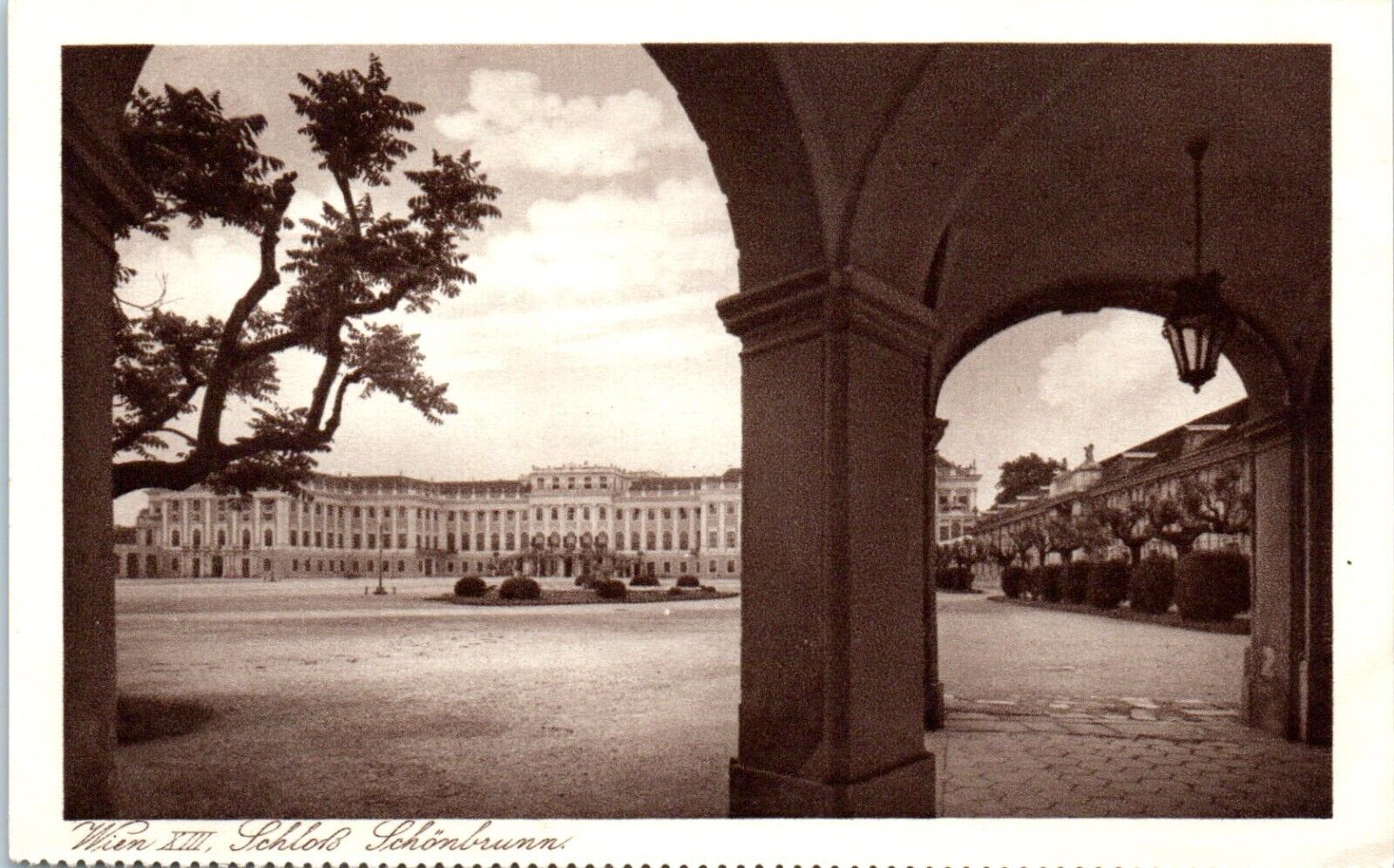 Schonbrunn Palace, Vienna, Austria Postcard
