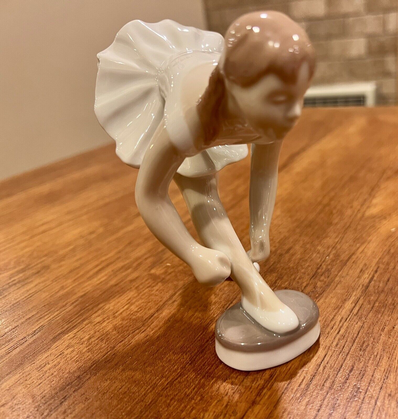 Little ballet girl - Bing and grondahl, #2325 mint condition