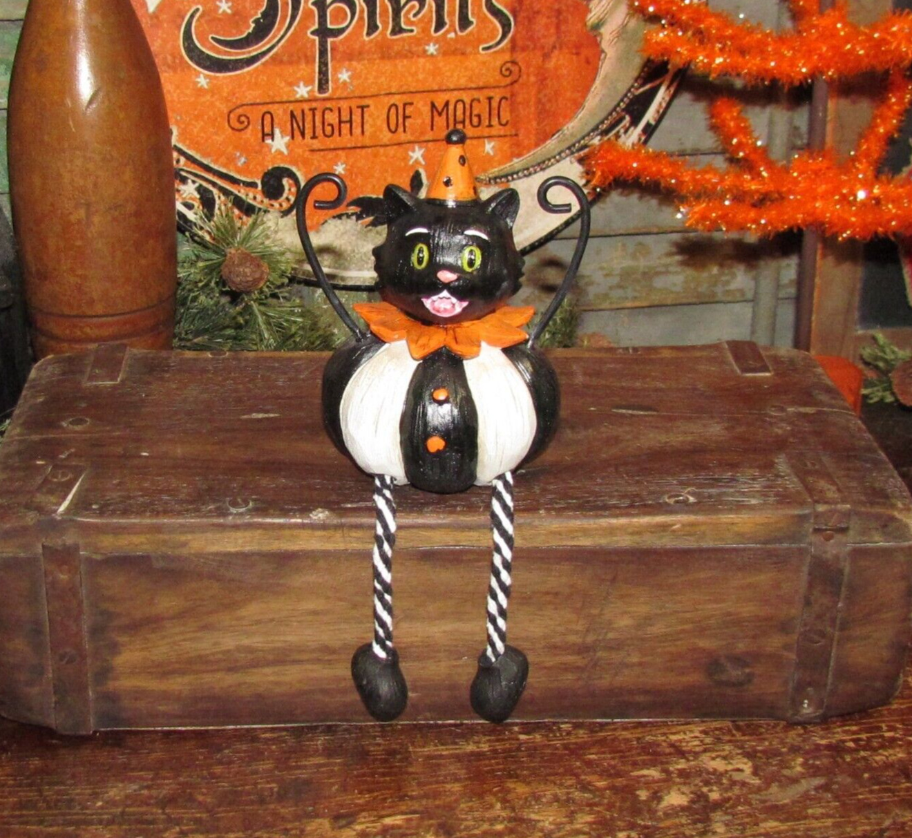 Prim Antique Vtg Style Halloween Party Clown Costume Black Cat Shelf Sitter