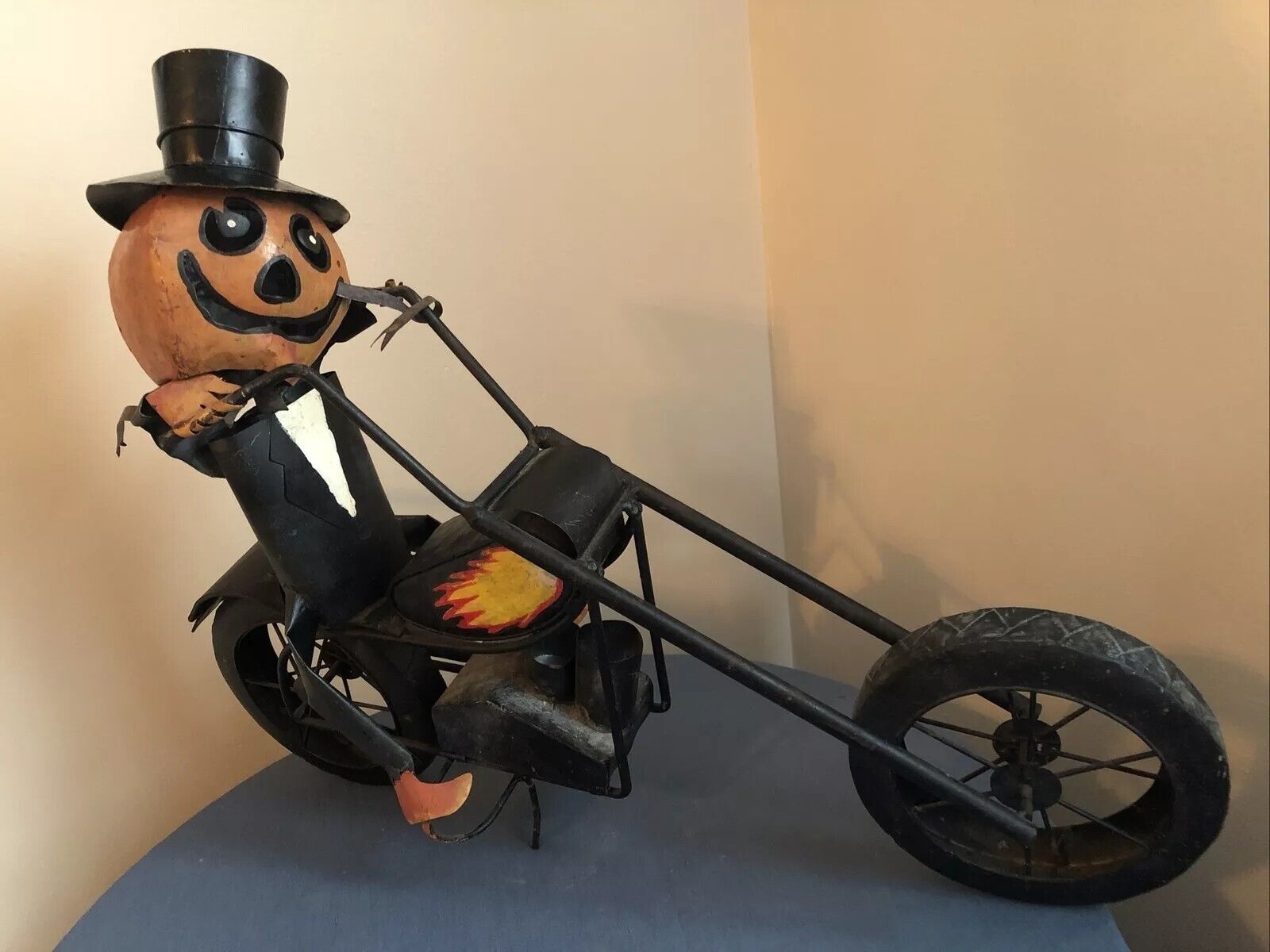 Pumpkin Biker  Riding Motorcycle Jack-o-Lantern Metal Halloween Sculpture