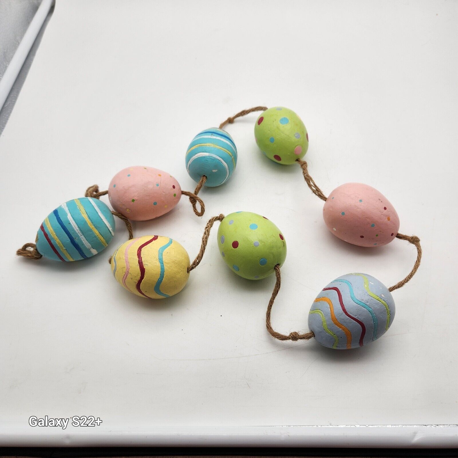 Vintage Wooden Easter 8 Egg Garland Pastels Handpainted About 3\