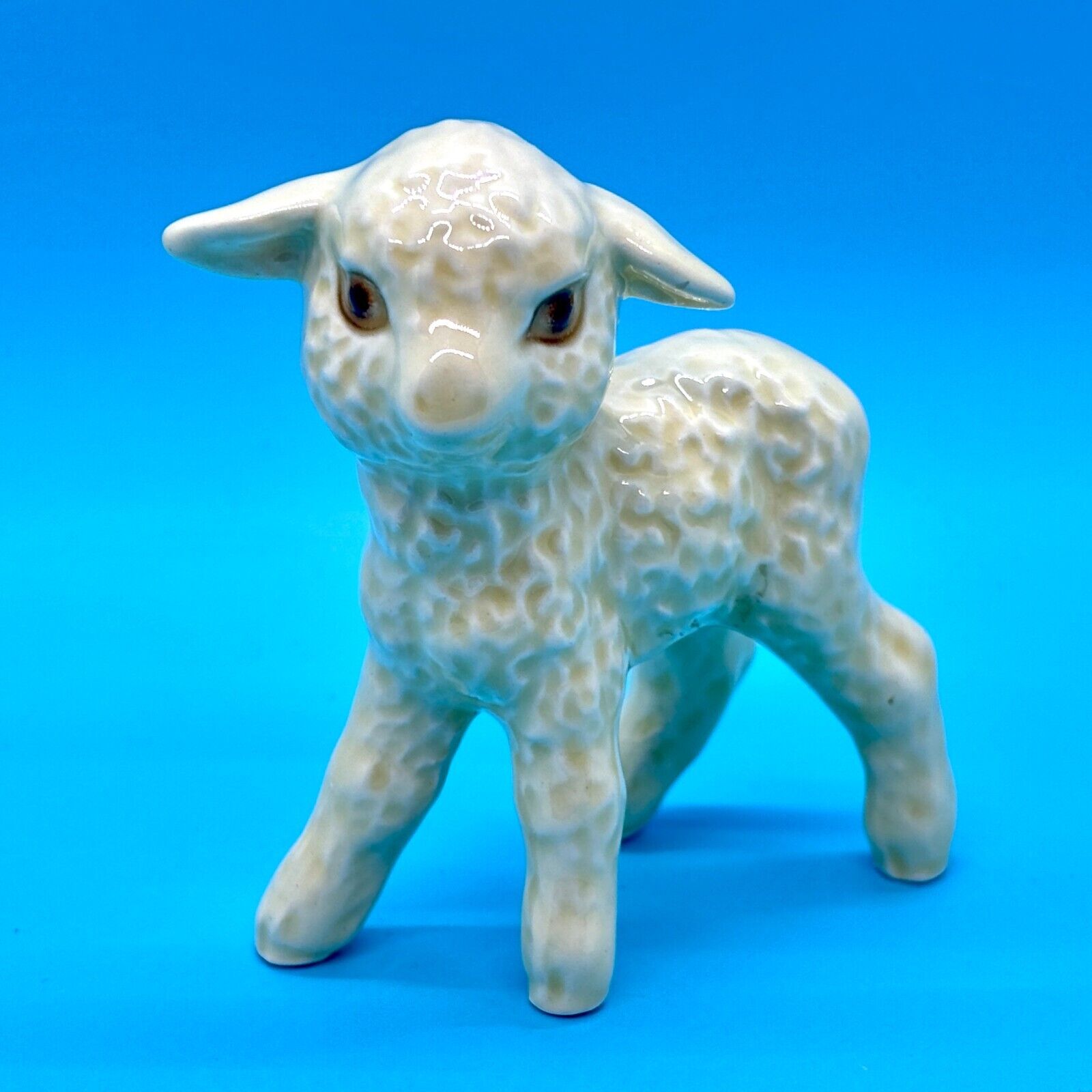 Vtg Goebel Easter Nativity Standing Lamb Glossy Ceramic Figure #32010 – EUC