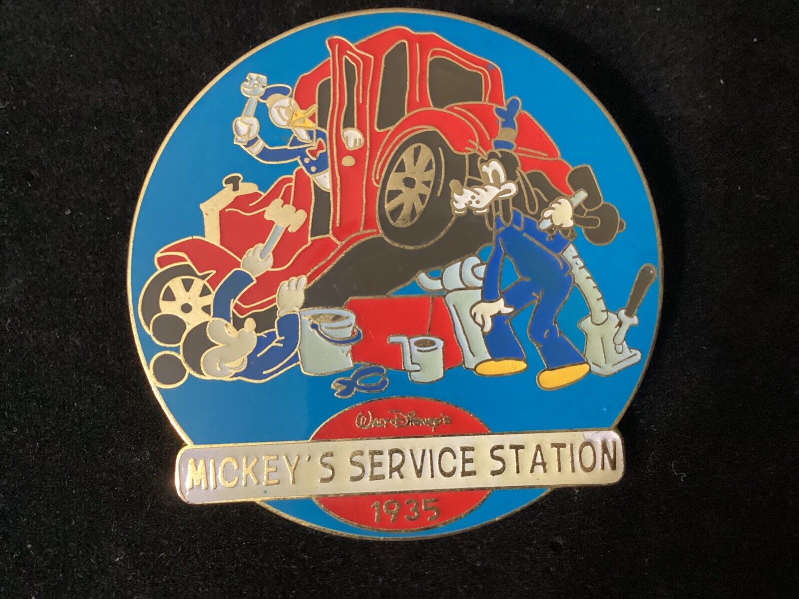 Disney Japan History Of Art - Mickey’s Service Station (1935) Pin LE 2900