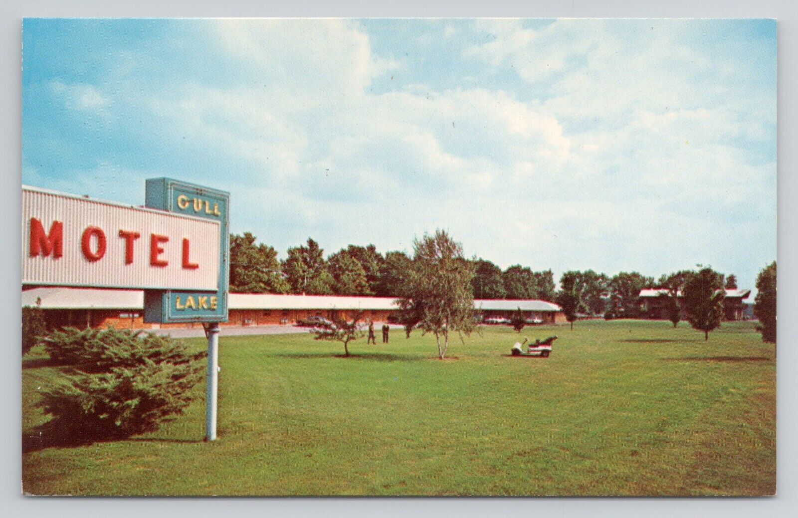 Gull Lake Motel Richland Michigan Postcard 2000