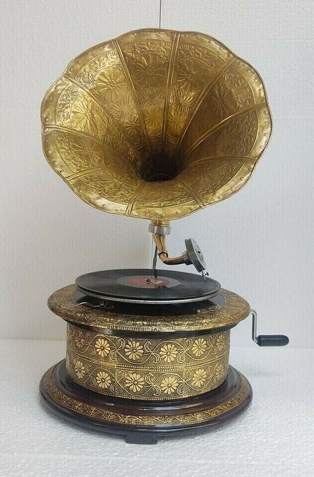 Vintage HMV Gramophone Phonograph Working Antique Audio ,win-up record players
