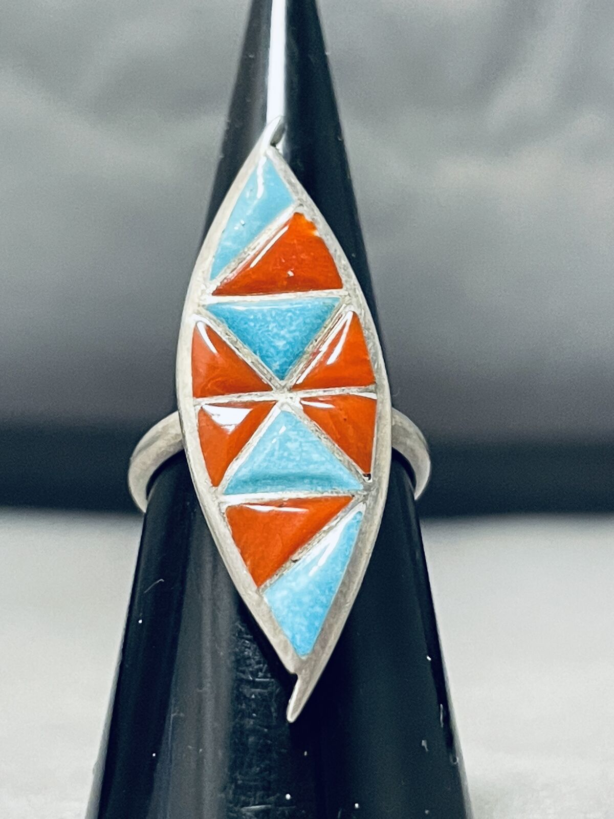 DAZZLING VINTAGE ZUNI BLUE GEM TURQUOISE CORAL INLAY STERLING SILVER RING