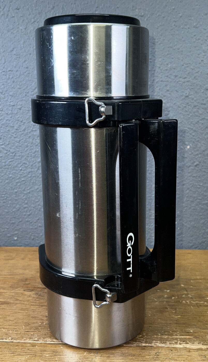 Vintage GOTT Stainless Steel Vacuum Insulated Thermos 1 1/2 Qt.