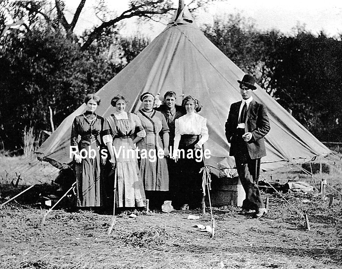 1880s Klondike Old West Traveling Brothel  Prostitutes Girls Soiled Doves Photo