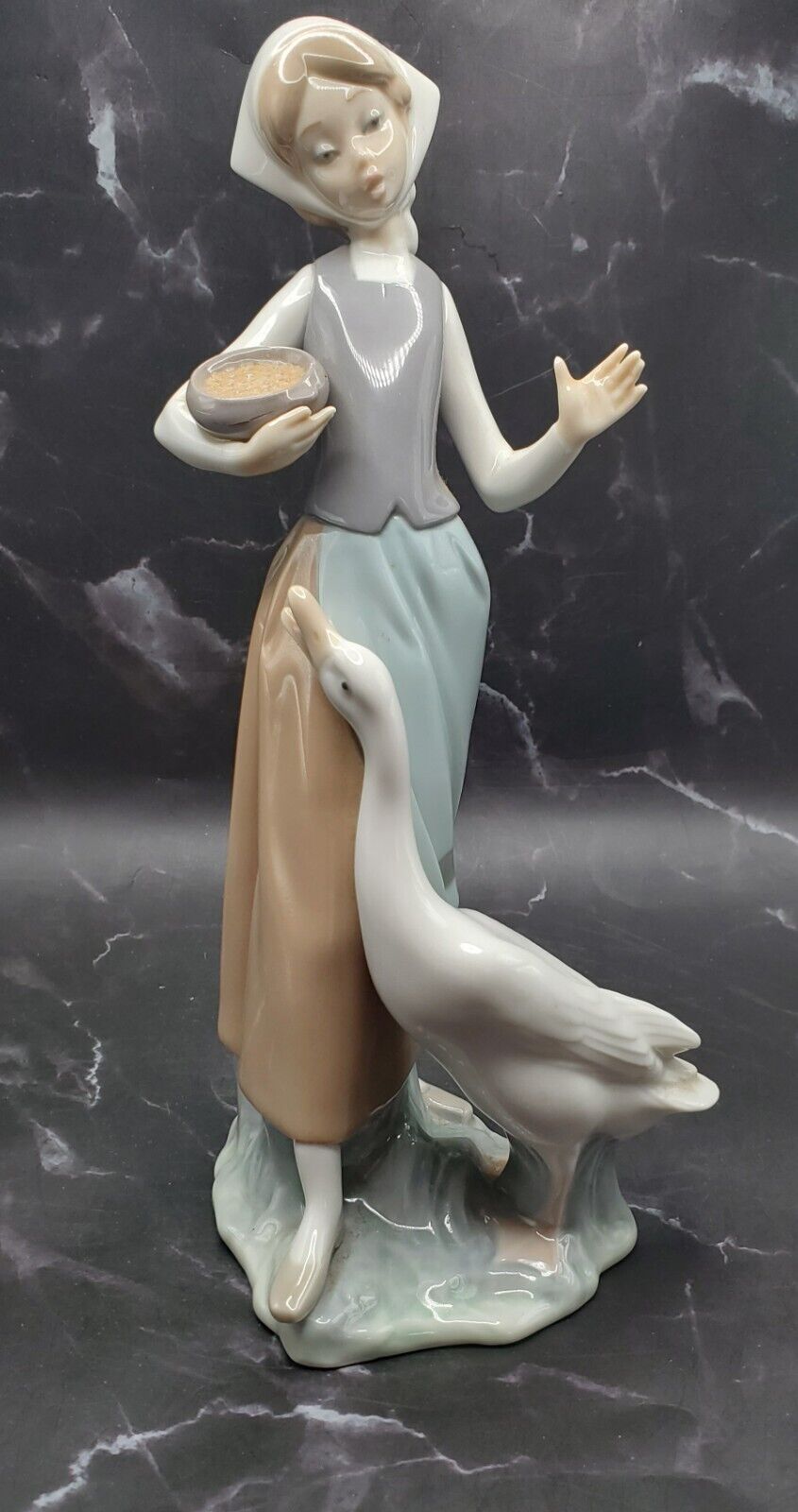 Vintage Lladró Porcelain Figurine \