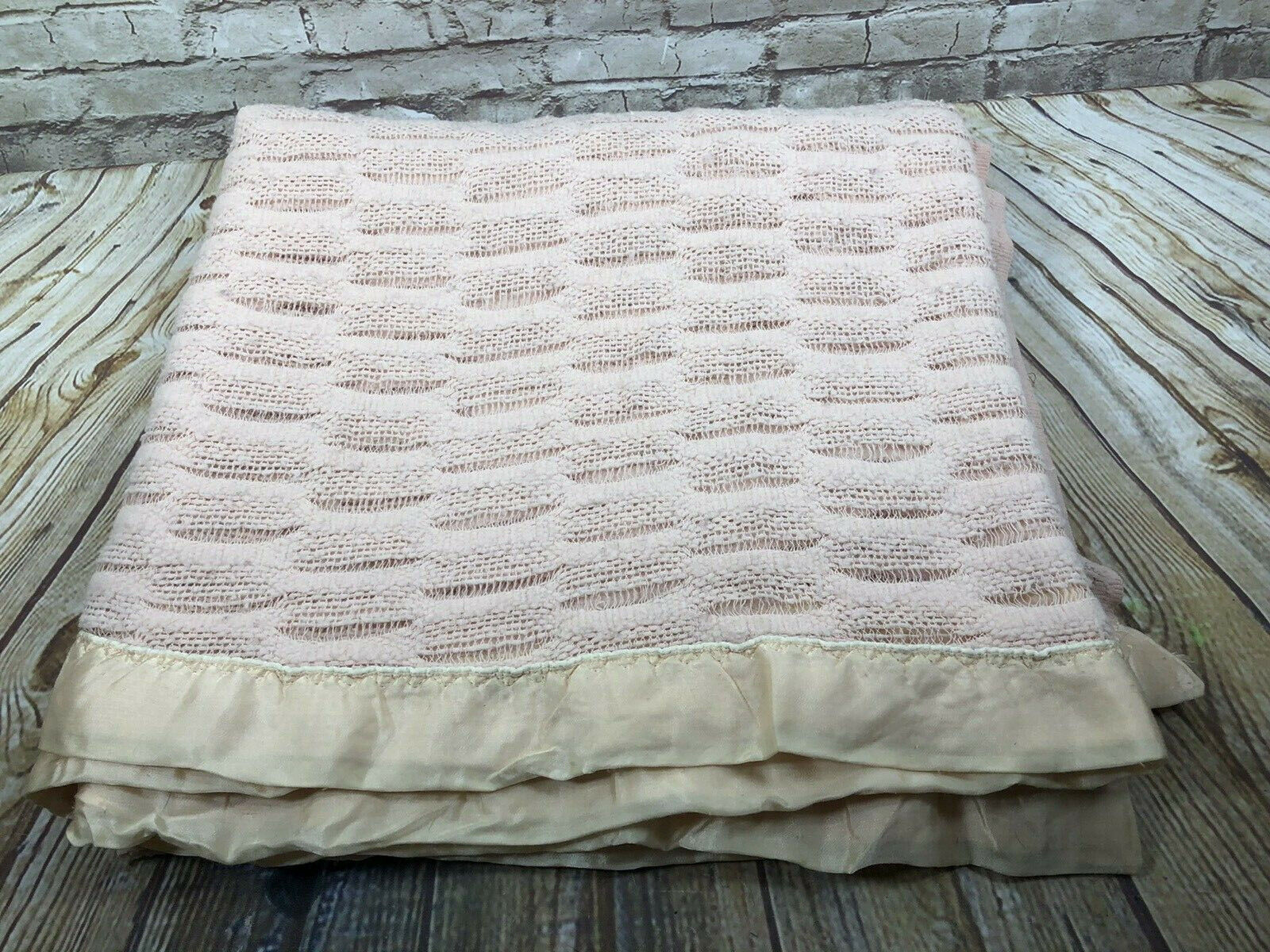 VTG 80\'s by Carrie H  satin trim waffle weave blanket 84\'\' by 41\'\' soft peach