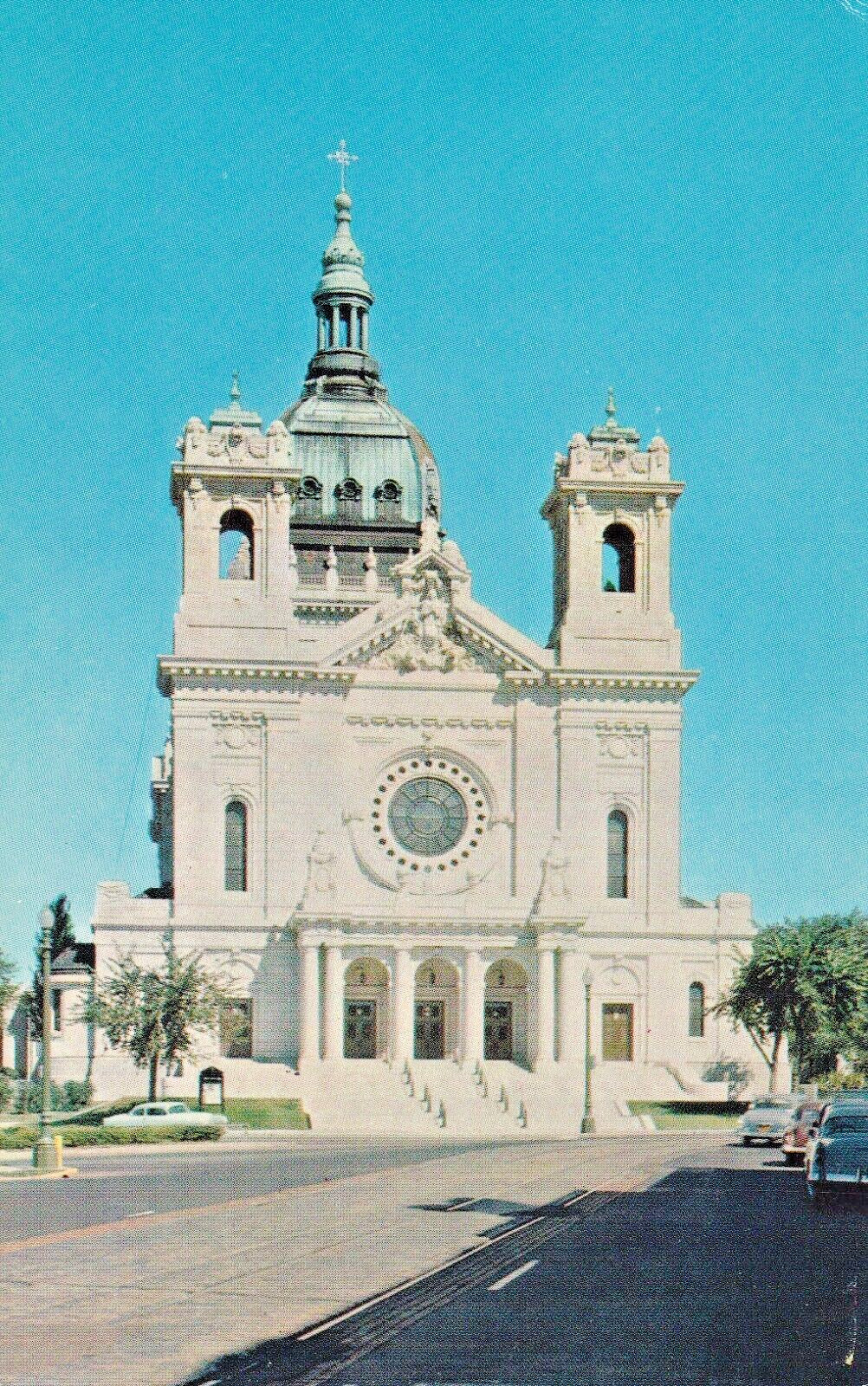 Postcard MN Minneapolis Minnesota Basilica of St Mary I5