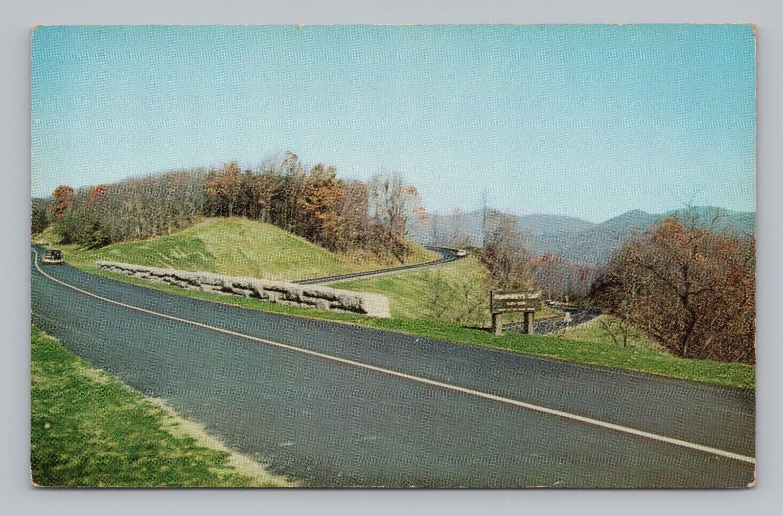Postcard Humphrey\'s Gap Crest of the Blue Ridge near Buena Vista Virginia