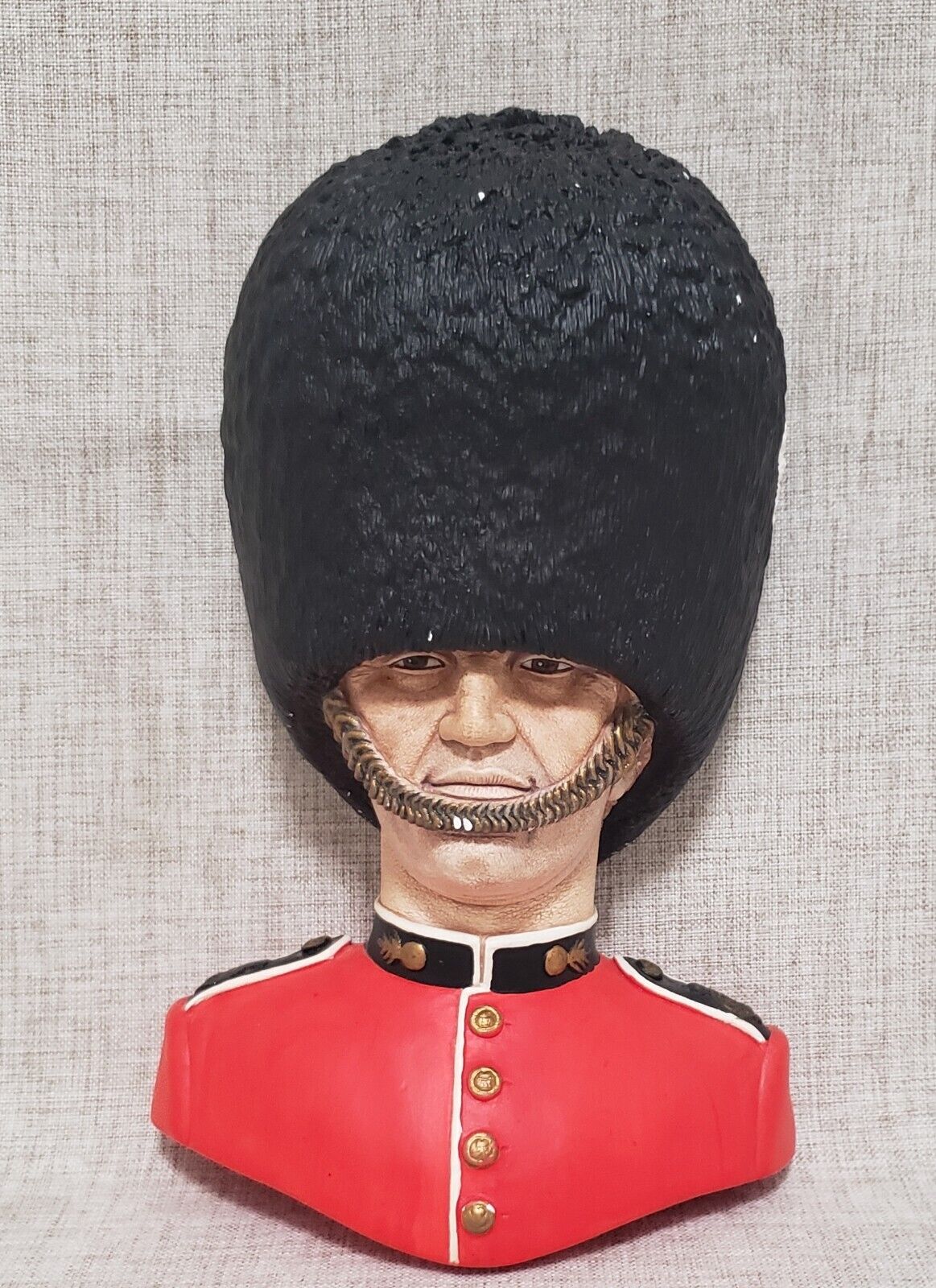 Bossons Congleton England Chalkware Guardsman 1986 Bust Head Sculpture Guard