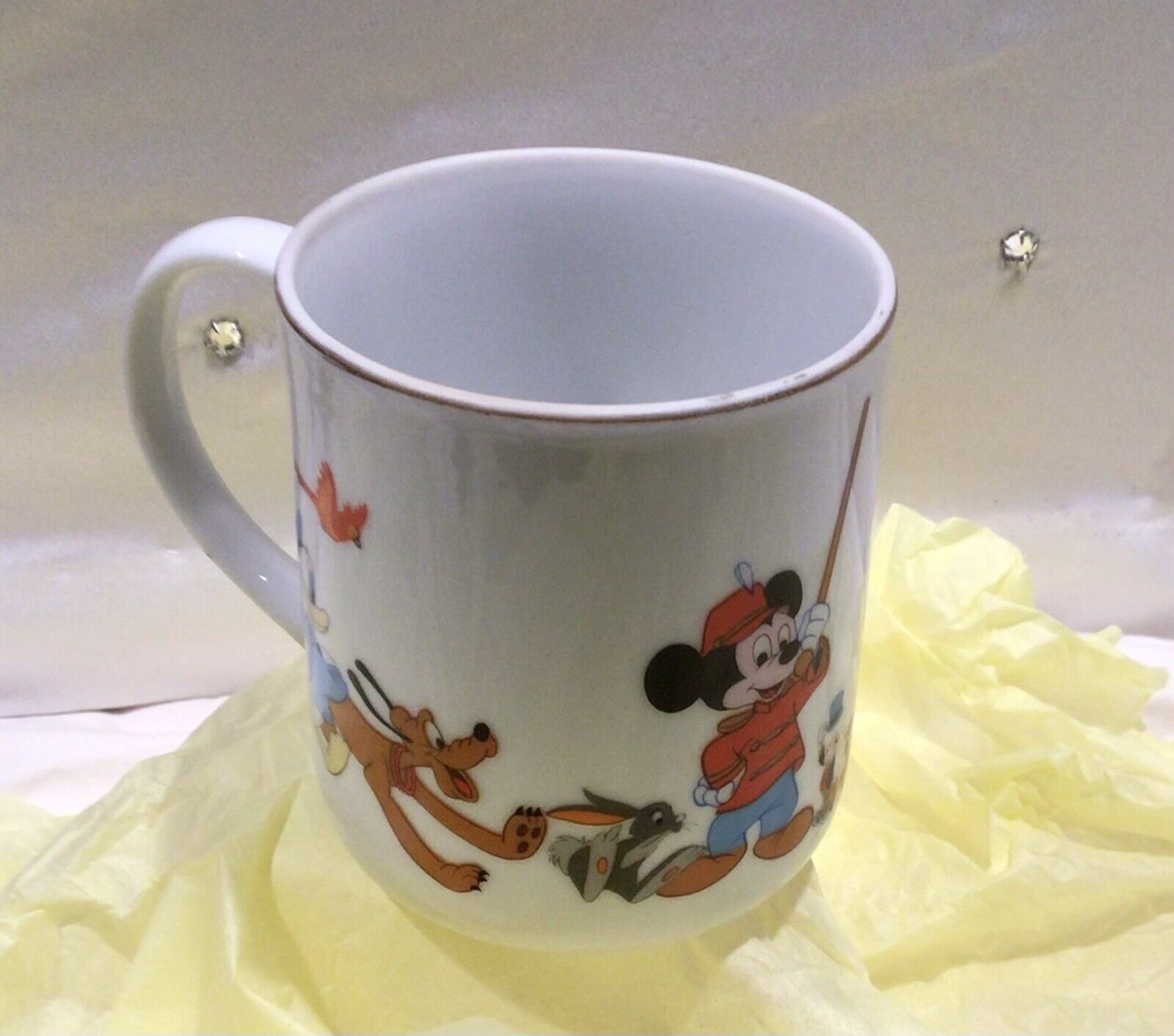 Vintage Walt Disney Prod. Mickey & Friends Parade Coffe Mug Gold Trim Japan