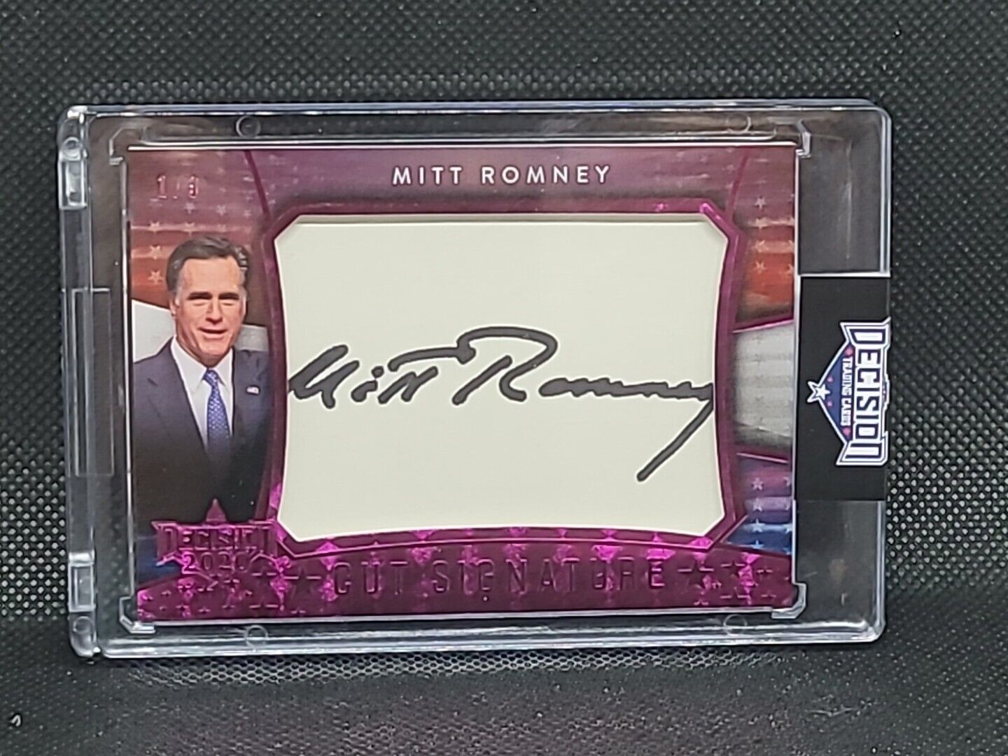 2020 DECISION Mitt Romney Premium Cut Signature Card Purple Foil #1/3 Centered