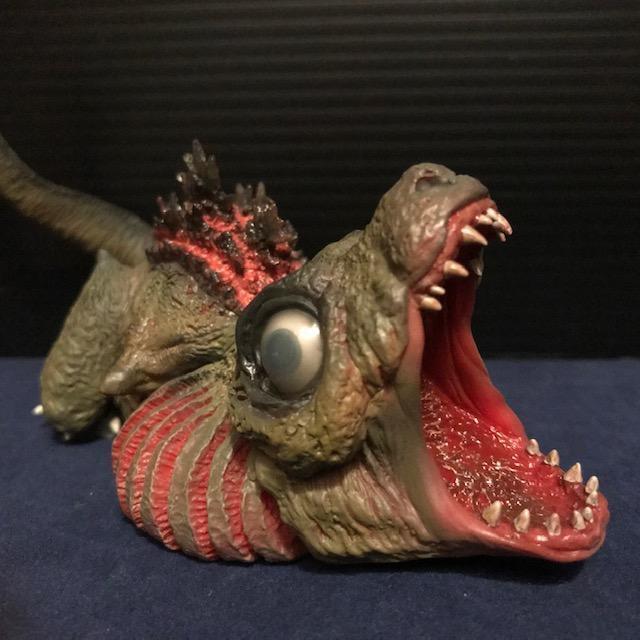 X-Plus Defo-Real Godzilla 2016 Shin 2Nd Form Figure