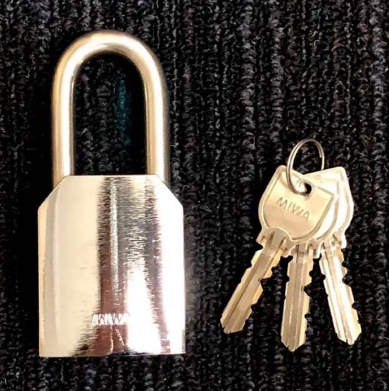 Miwa U9APL Padlock High Security Cylinder with 3 keys Locksport NEW w Box