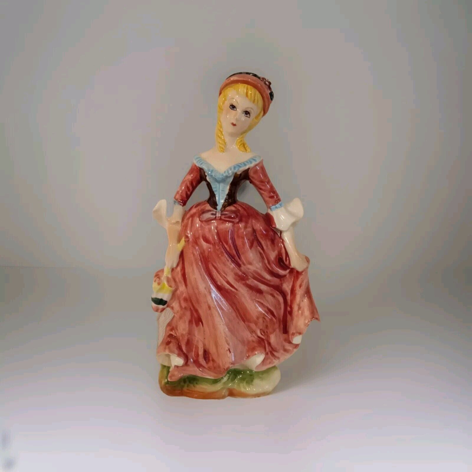 1950\'s Figurine Porcelain Lady Made by Wales in Japan