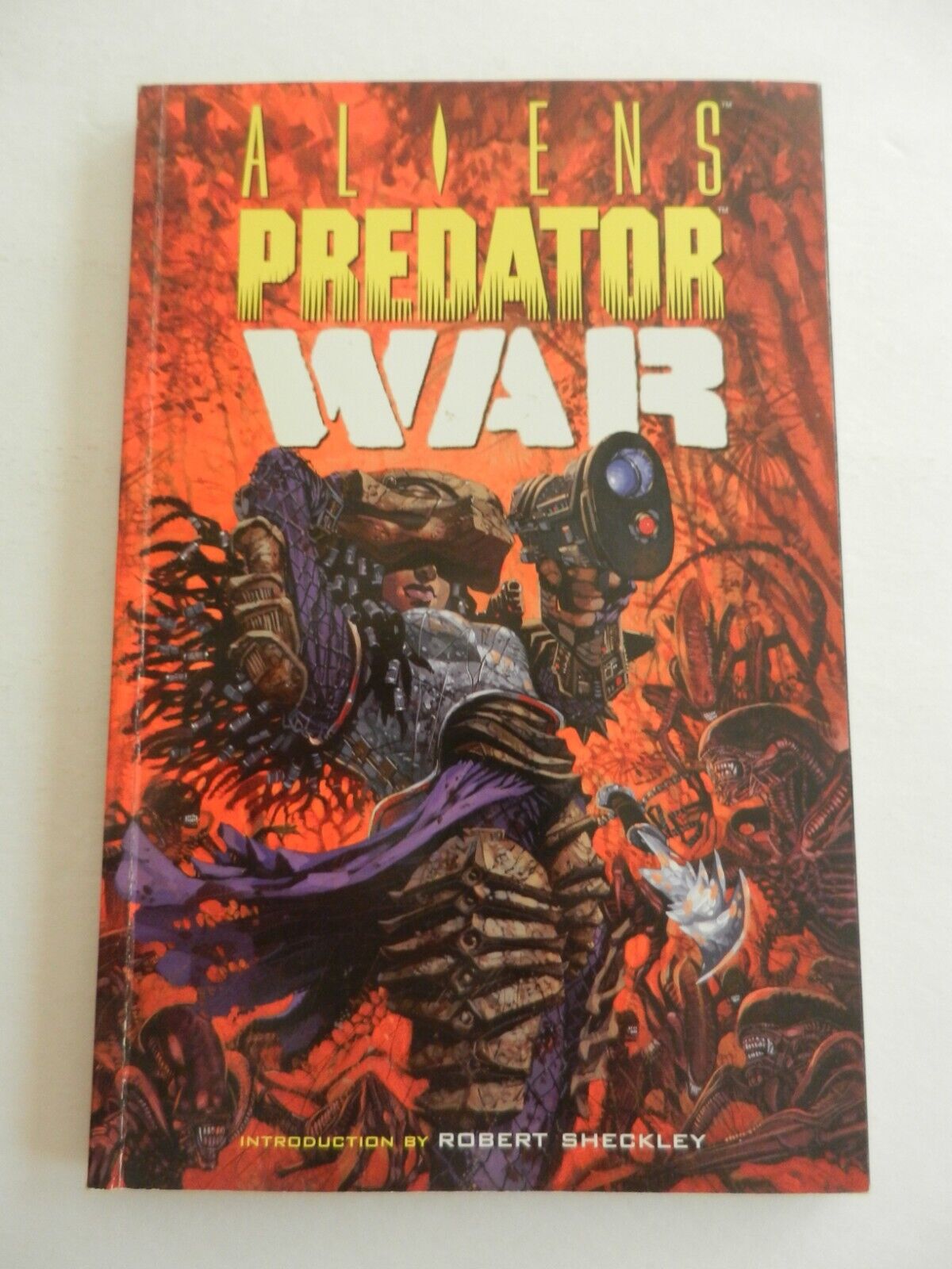Aliens Vs Predator: War TPB 1996 Graphic Novel Collected Works