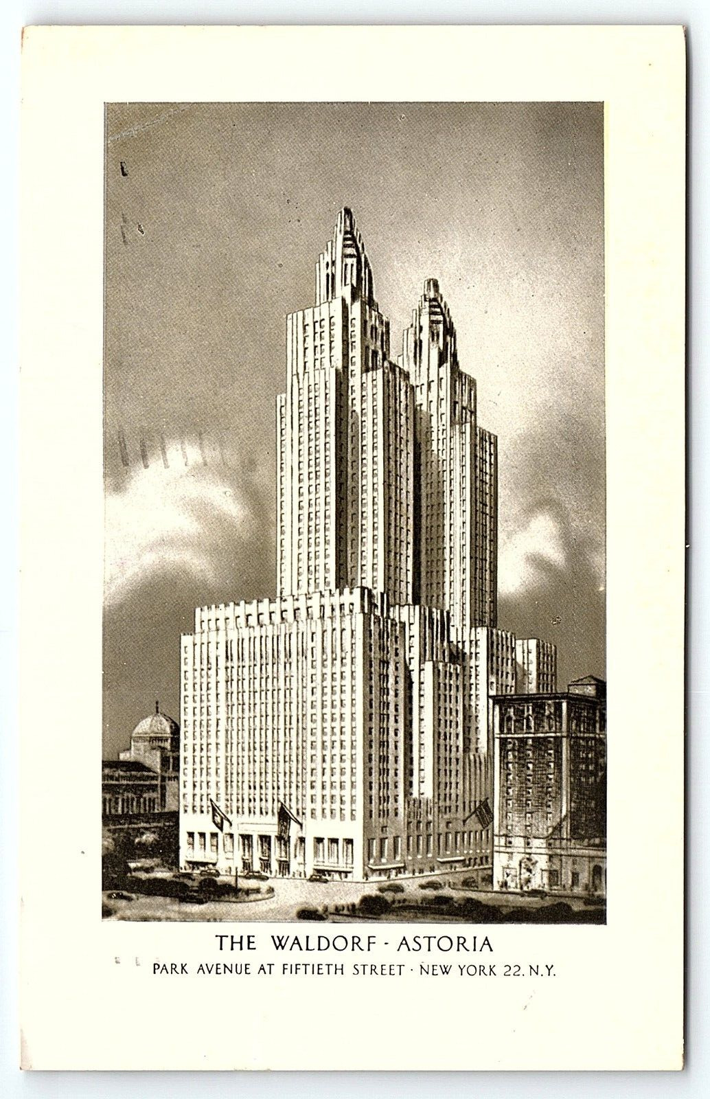 c1950 NEW YORK CITY THE WALDORF-ASTORIA PARK AVE LITHOGRAPH POSTCARD P2115
