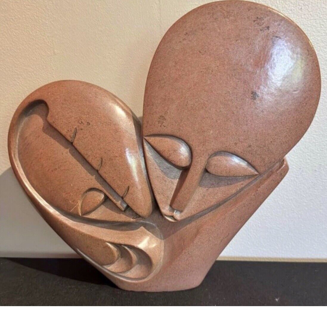 Red Stone Loving Couple Sculpture: Rare Master Piece $180 Free Postage