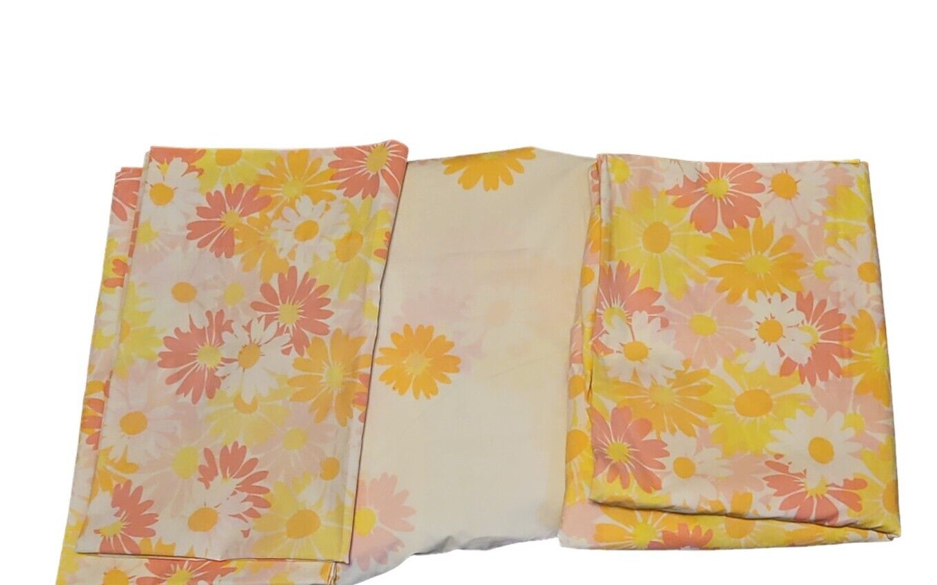Vtg Pequot No Iron Double Full Sheet Set Pillowcases Yellow Pink Daisies Retro