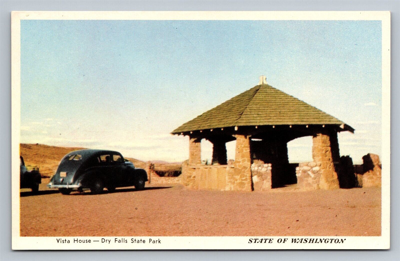 WA Dry Falls State Park Vista House Old Classic Car Vtg Postcard View 1940s