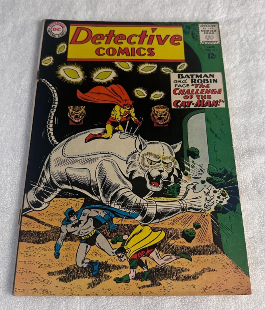 Detective Comics # 311 VG Cond ONE STAPLE DETACHED 1ST CATMAN