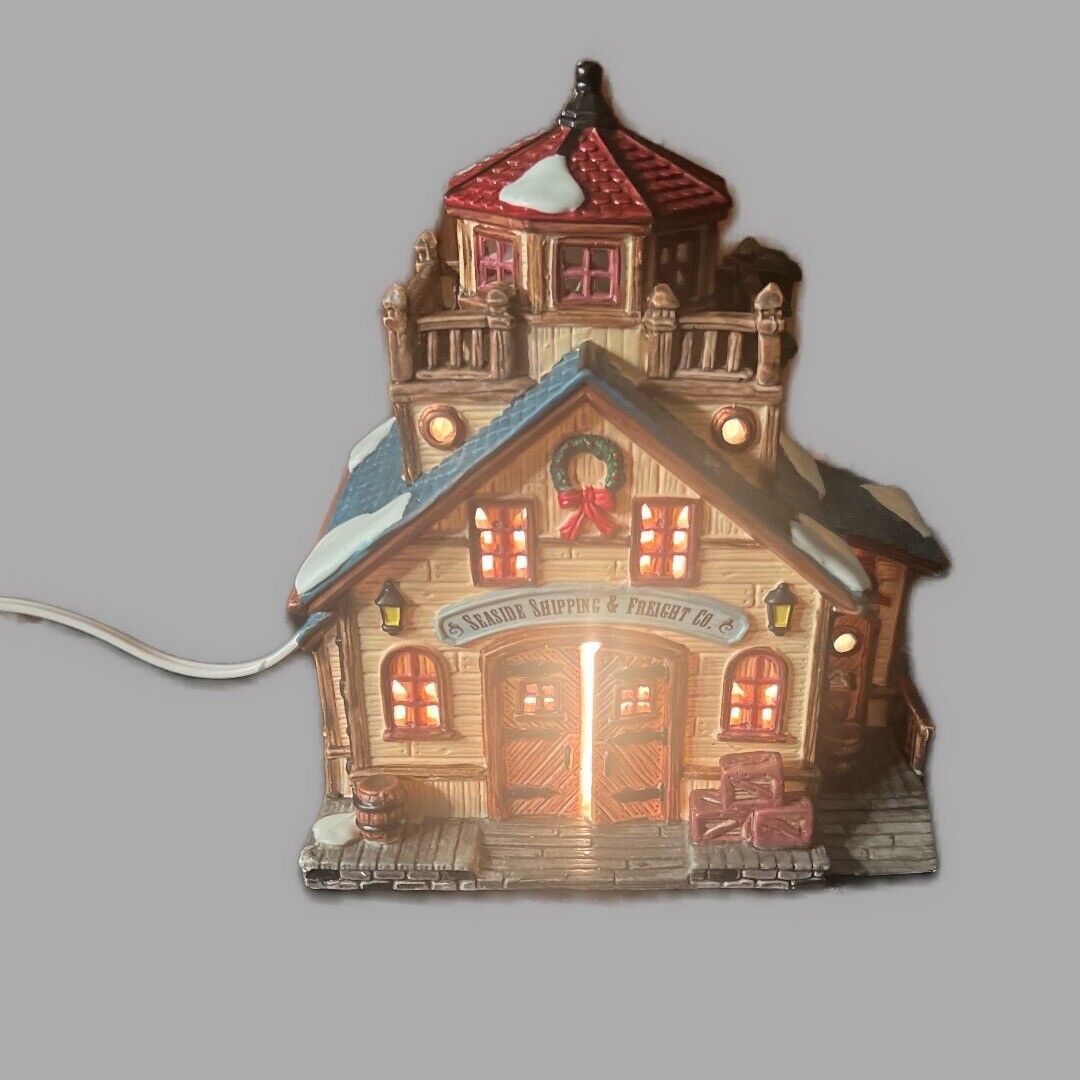 Lemax  Seaside Shipping & Freight Co. Lighted House.  NIB