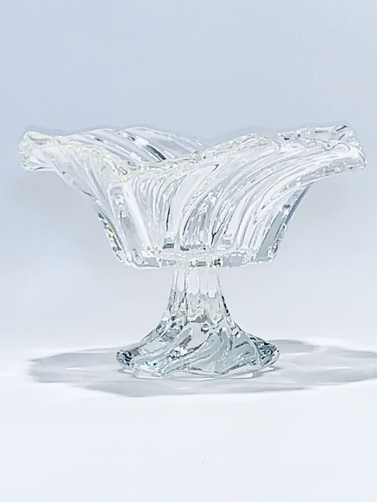 Fabulous Vintage In Box Mikasa Crystal Modern Style Candy Dish/ compote