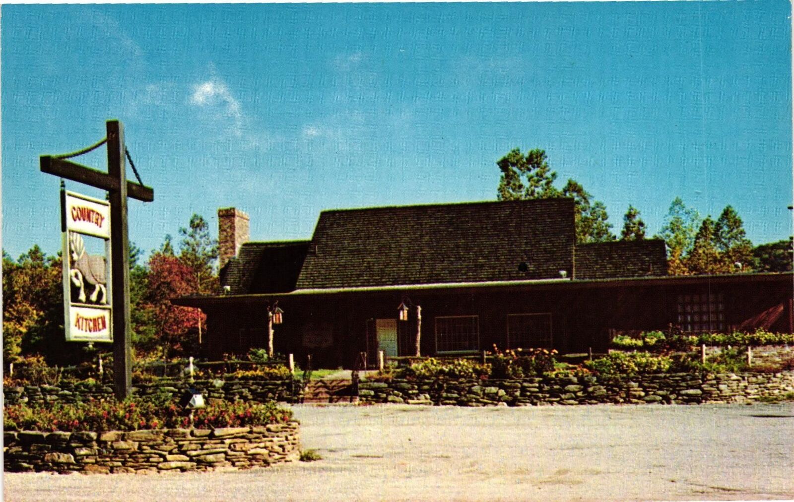 Vintage Postcard- Country Kitchen restaurant, VT
