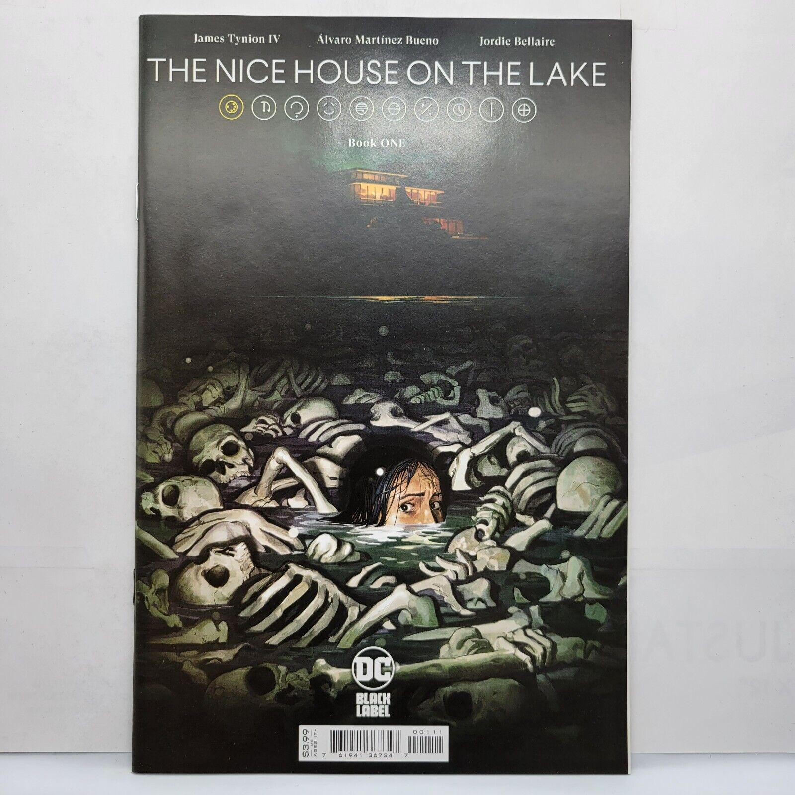 Nice House On The Lake #1 Alvaro Martinez Bueno Cover 2021 1st Print