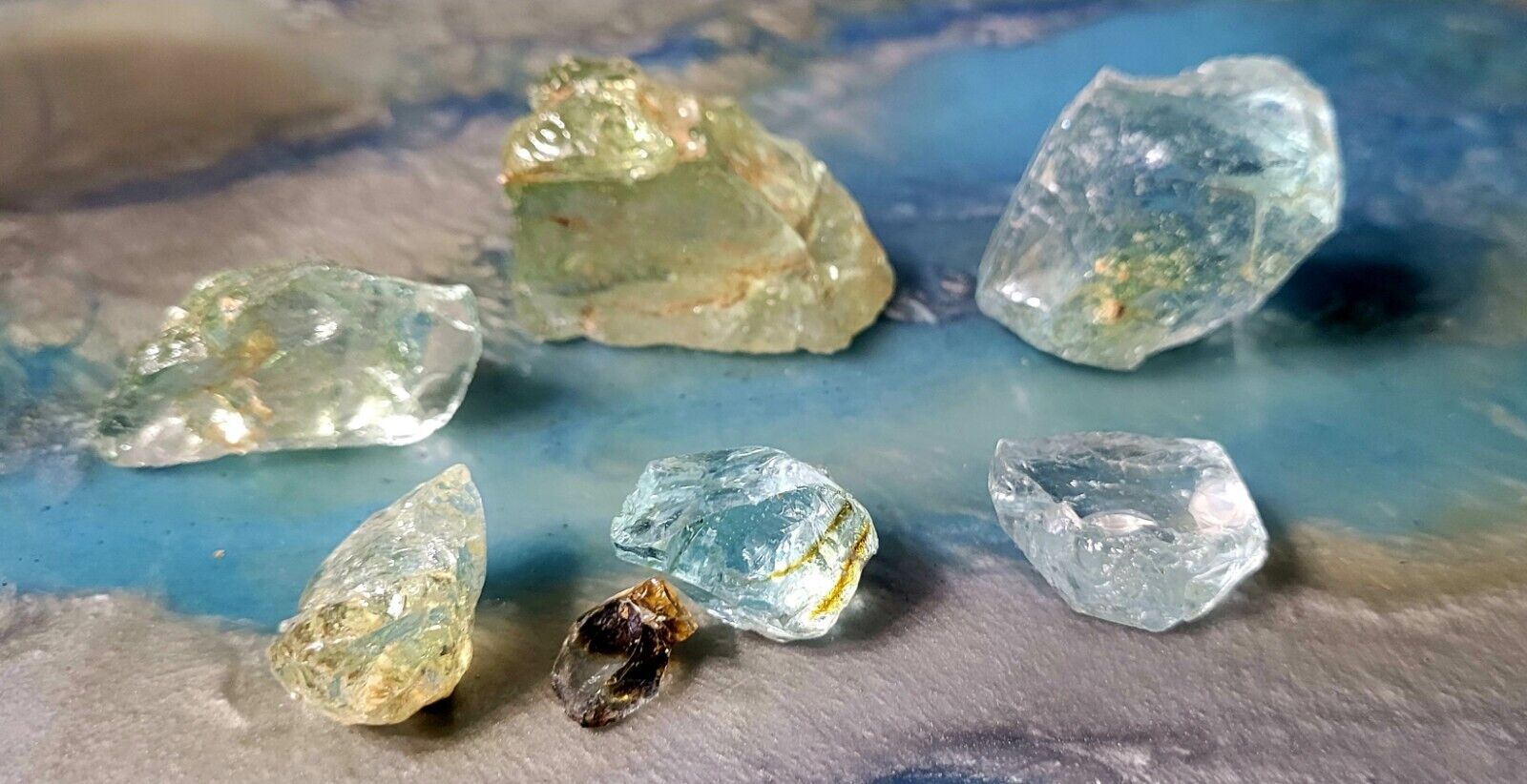 Raw Natural Crystal Gemstones 121.7 Grams