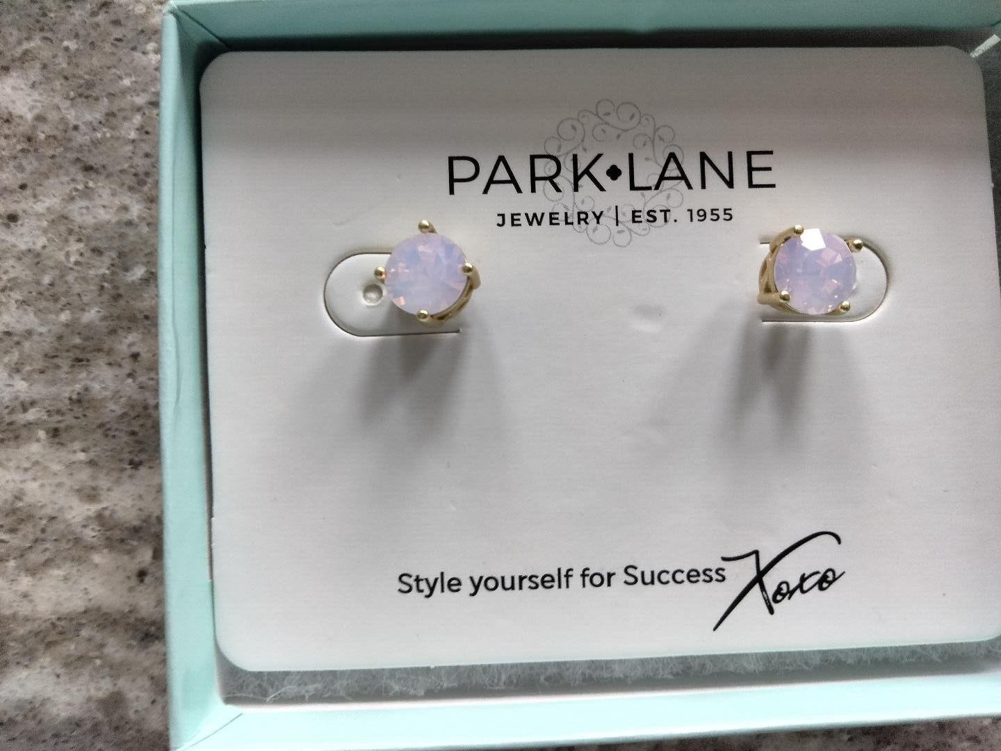 Park Lane Impression Earrings Mint, never worn, 