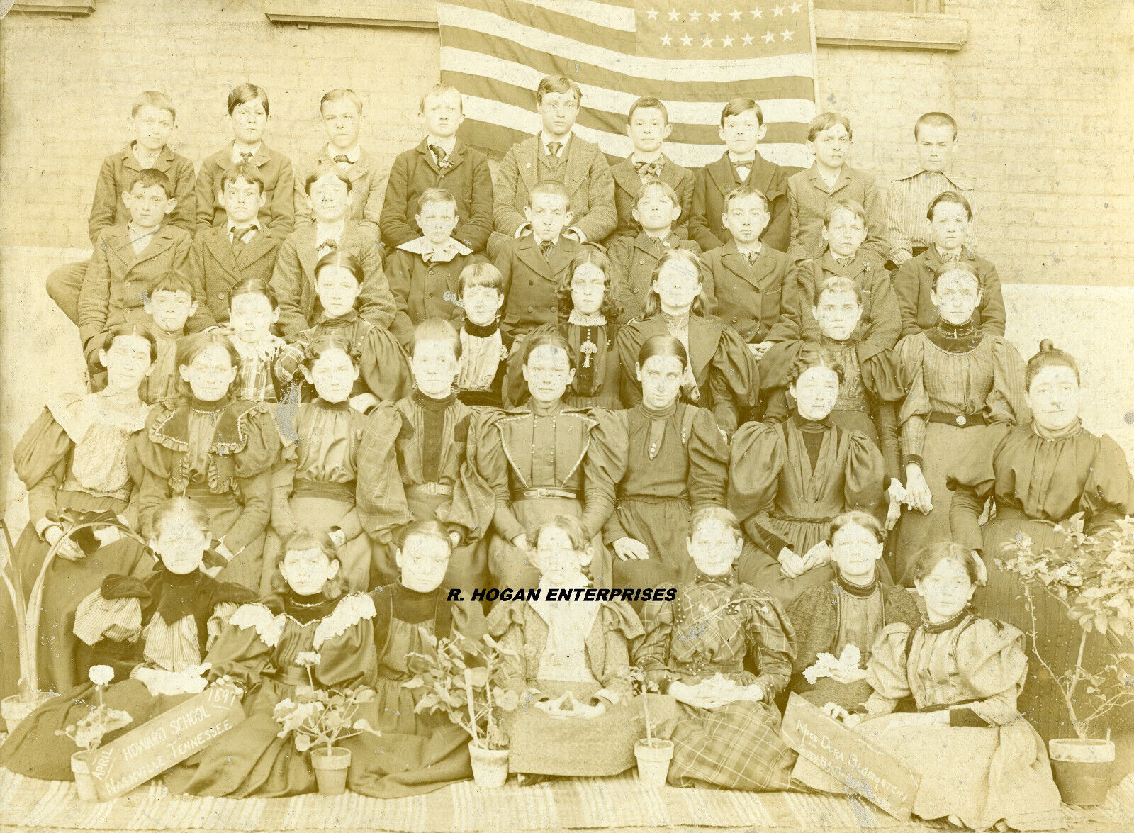 C. 1897 HOWARD SCHOOL NASHVILLE TENNESSEE 6th GRADE CLASS PHOTO S4