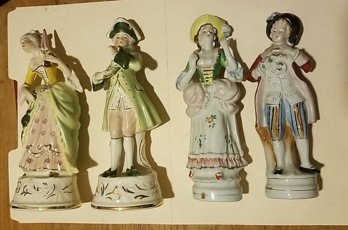 Set Of 4 VTG Figurines Coventry 5039 & 5040A. Victorian Man & Woman 
