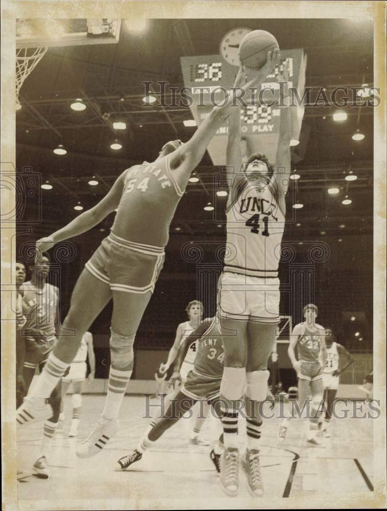 1972 Press Photo UNCC vs Kentucky State, College Basketball Game - lrs30912