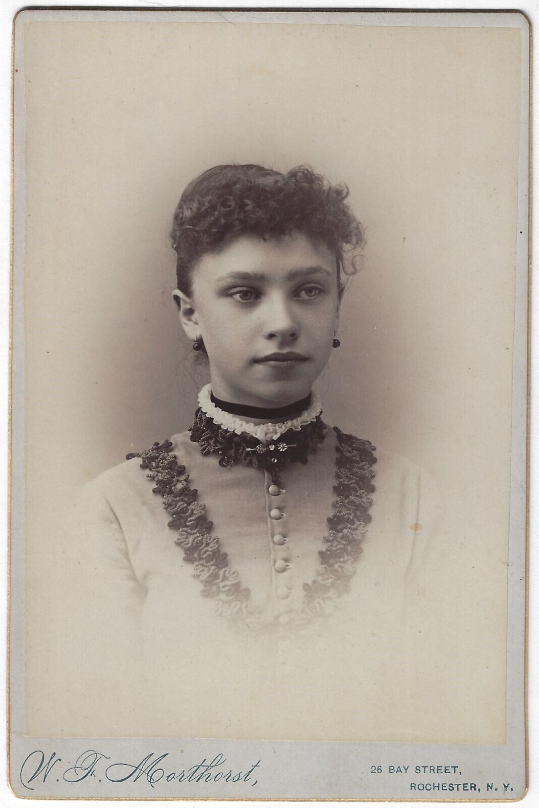 Beautiful Woman Collar Choker Rochester NY Vintage Cabinet Photo 