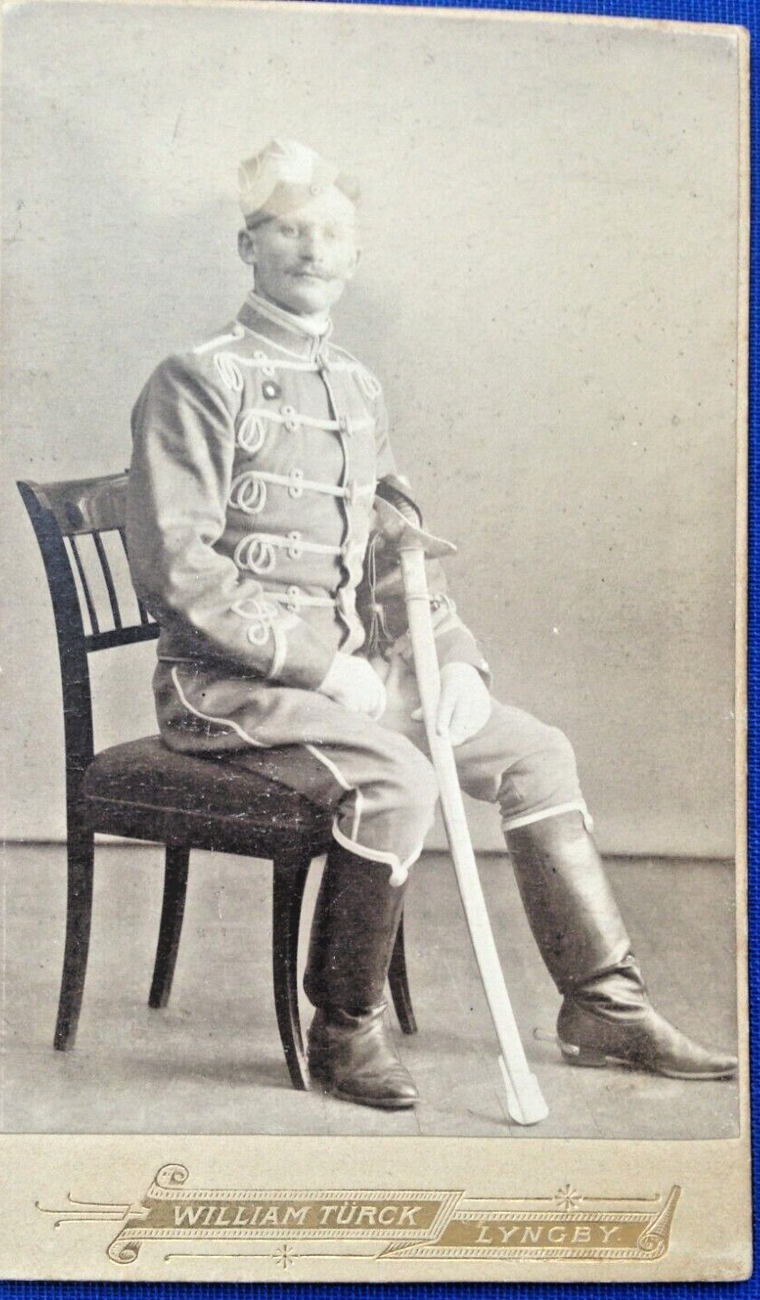RARE CDV  PHOTOGRAPH   WILLIAM TURCK  LYNGBY  DENMARK  1910  MILITARY MAN  SABER