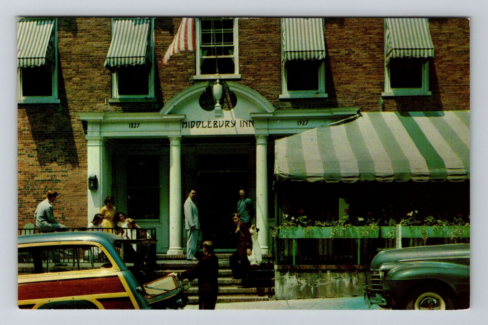 Middlebury VT-Vermont, Middlebury Inn, Advertisement, Vintage Postcard