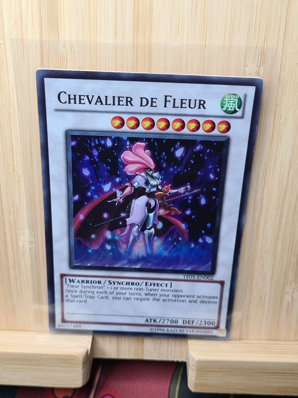 YuGiOh Chevalier de Fleur TF05-EN002 Super Rare LP