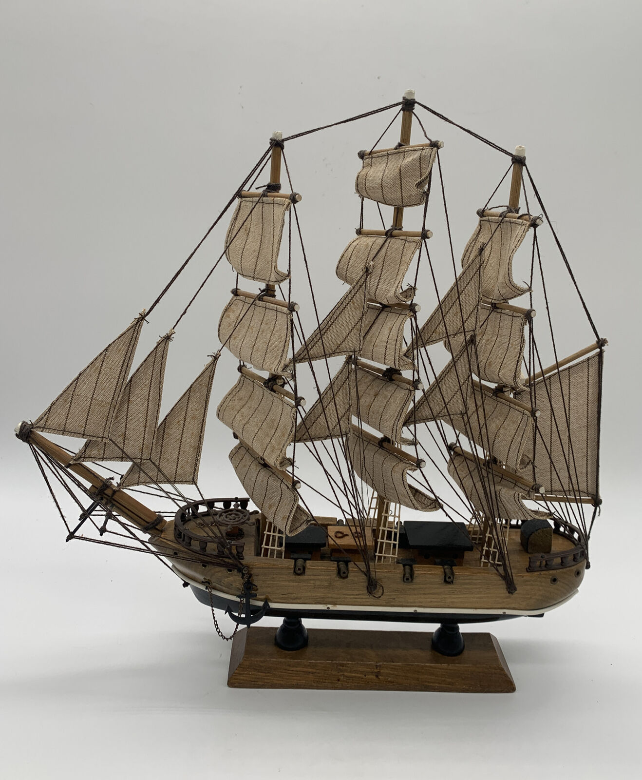 Vintage Fragata Siglo  XVIII Replica Wood Ship 13” Clipper Nautical Read