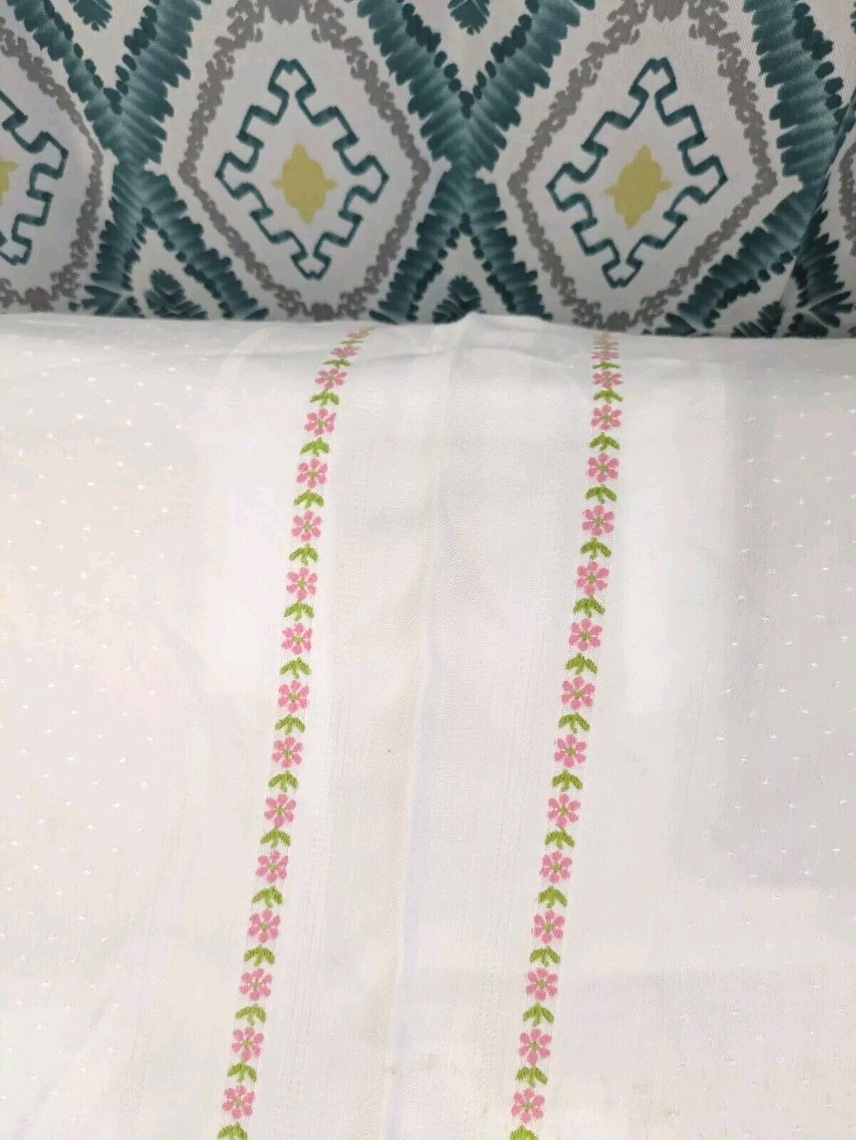 Vintage 55 X 95 Pink White Floral Embroidered Rectangular Fabric Tablecloth