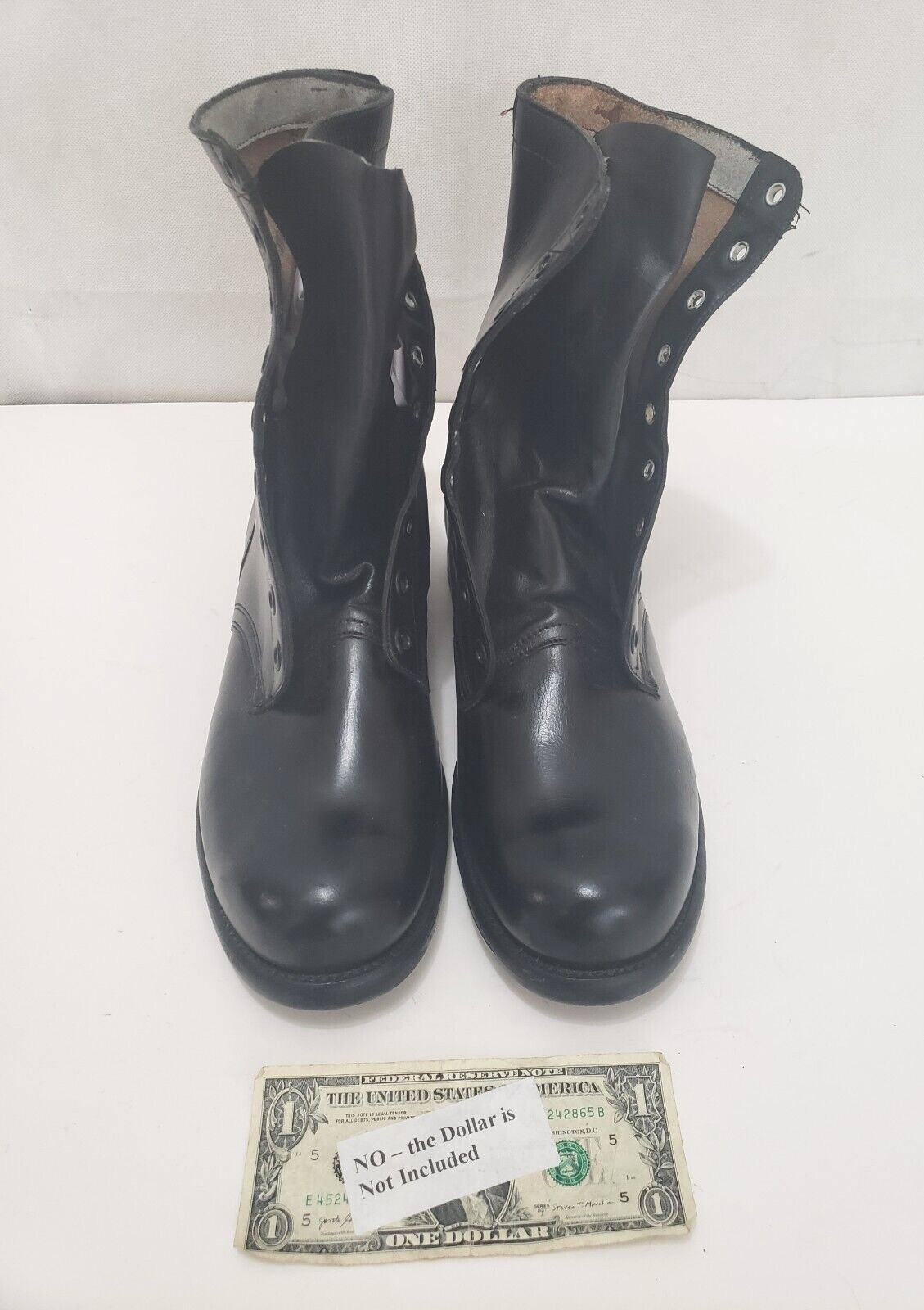 Endicott Johnson Black Military Combat Boots  - Mens Size 11 R - Dated July 1963