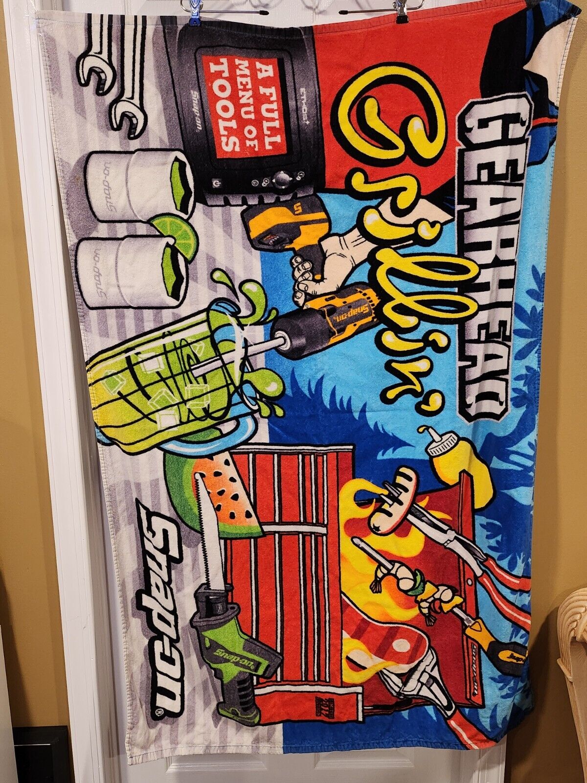 2017 Snap-On Tools Beach Towel Gearhead Grillin 36x54 Limited Edition