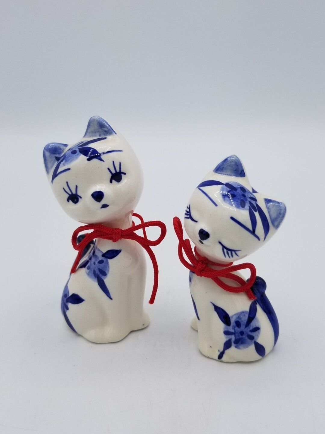 Vintage Blue Delft Pair of Kitty Cats Figurines Handpainted By Elesva