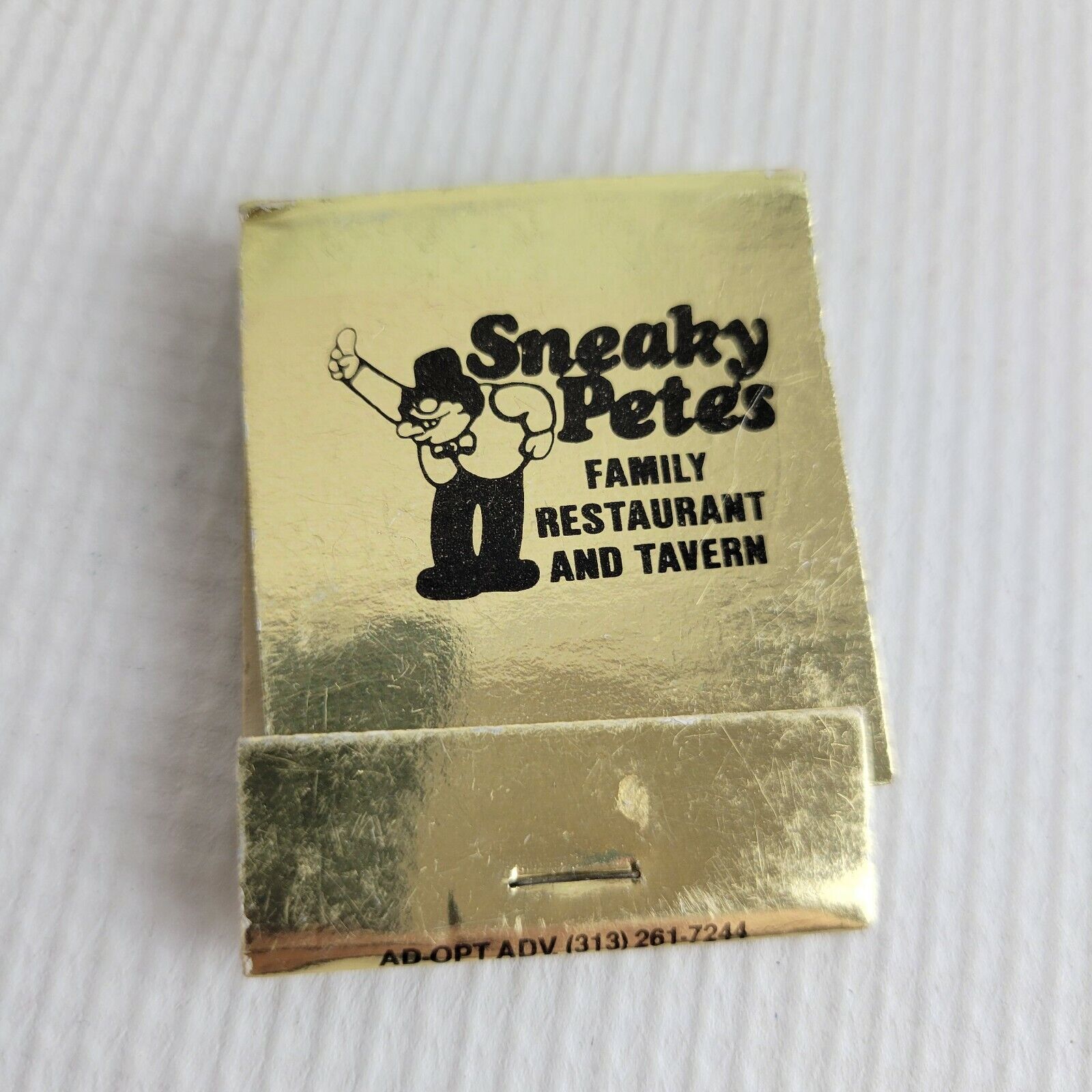 Sneakers Pete\'s Livonia Matchbook Match Box Vintage Matches Restaurant Gold