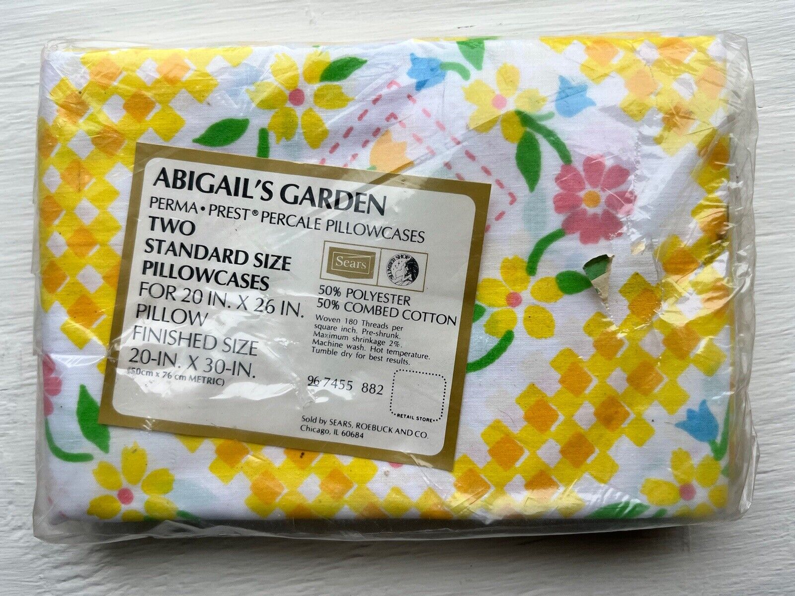 VTG Pair SEARS Standard PILLOWCASES Abigails Garden Perma Prest Percale Floral